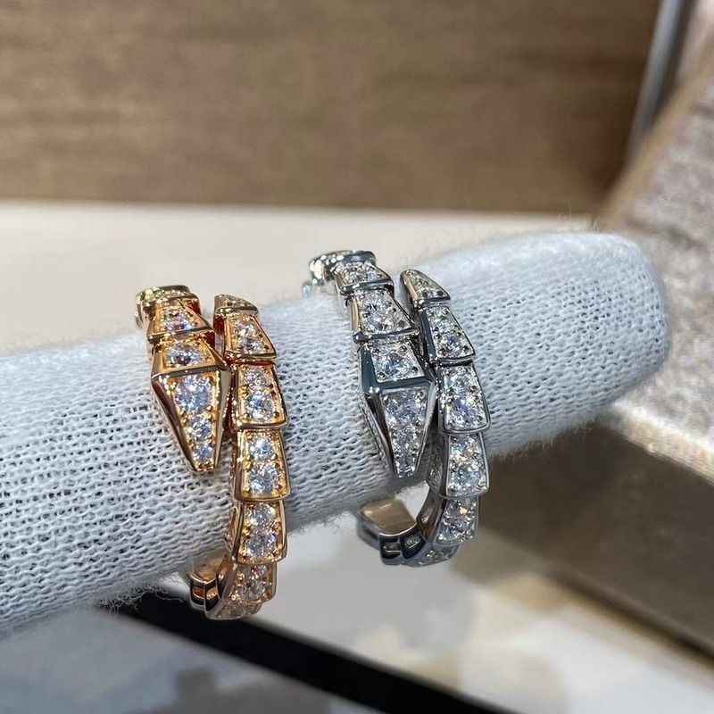 b*l*ai serpenti viper 18k white gold & Di*m*nd wrap ring