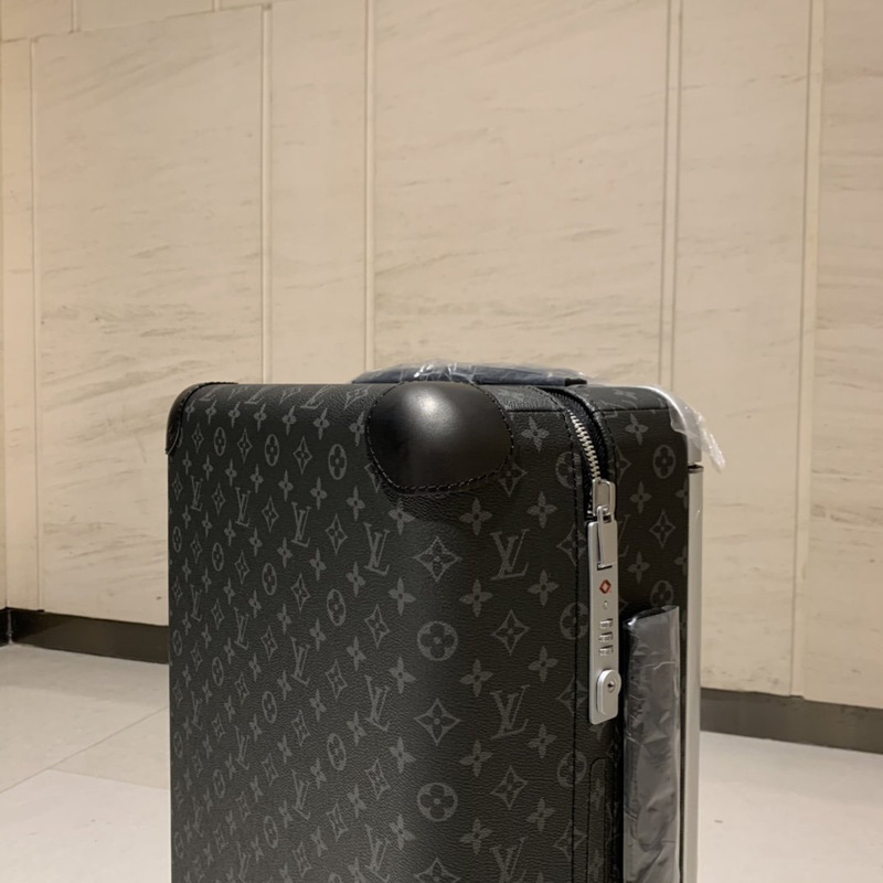l**is V*t*n horizon 55 monogram eclipse black