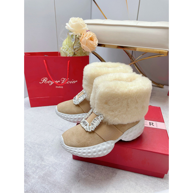 roger u1u1er light socks strass buckle ankle boots in brown
