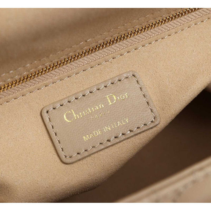 D*or medium lady D*or bag sand pink cannage lambskin