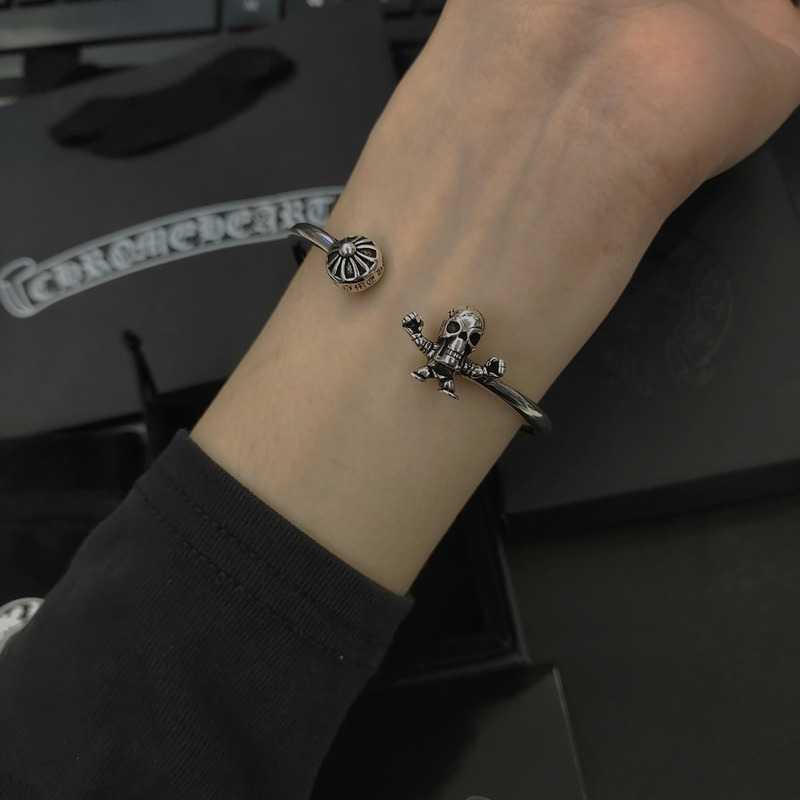 Ch*0me heart skull opening bracelet
