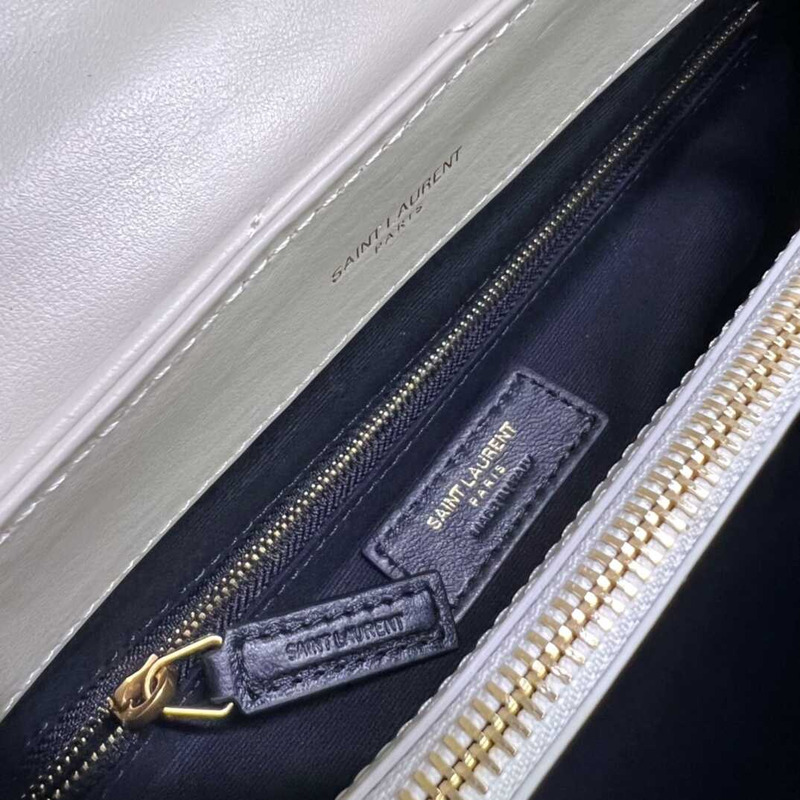 Saint Laurent Loulou Medium Bag In Quilted Leather White