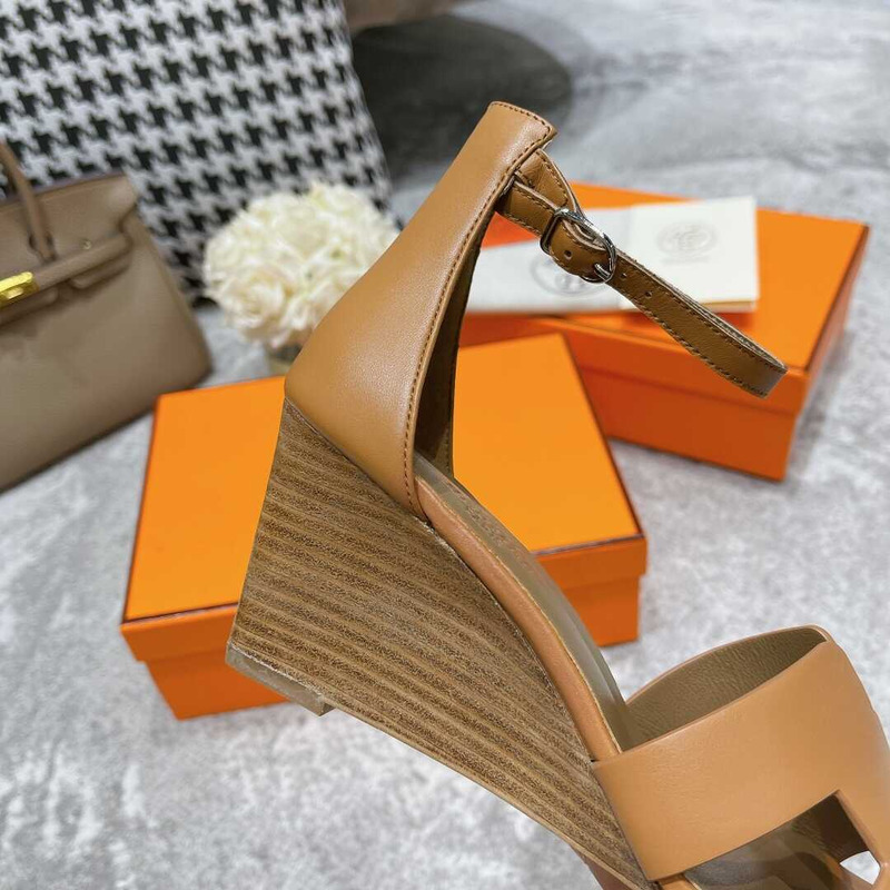 H**mes legend sandals brown