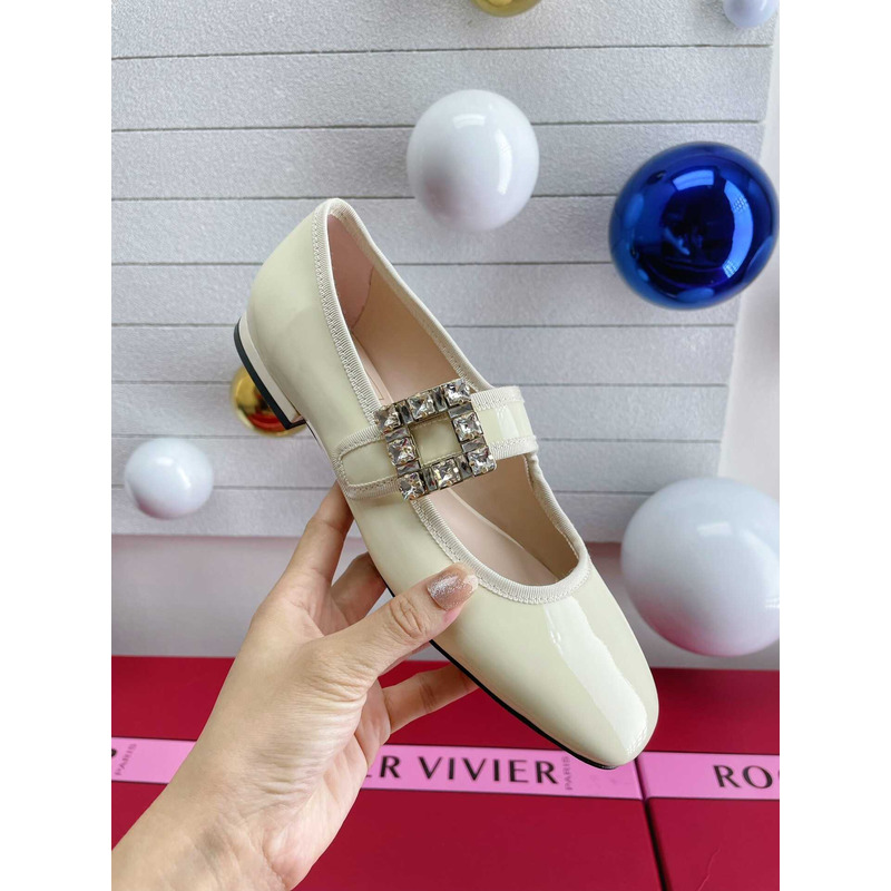 roger u1u1er très u1u1er babies patent leather ballet flats beige