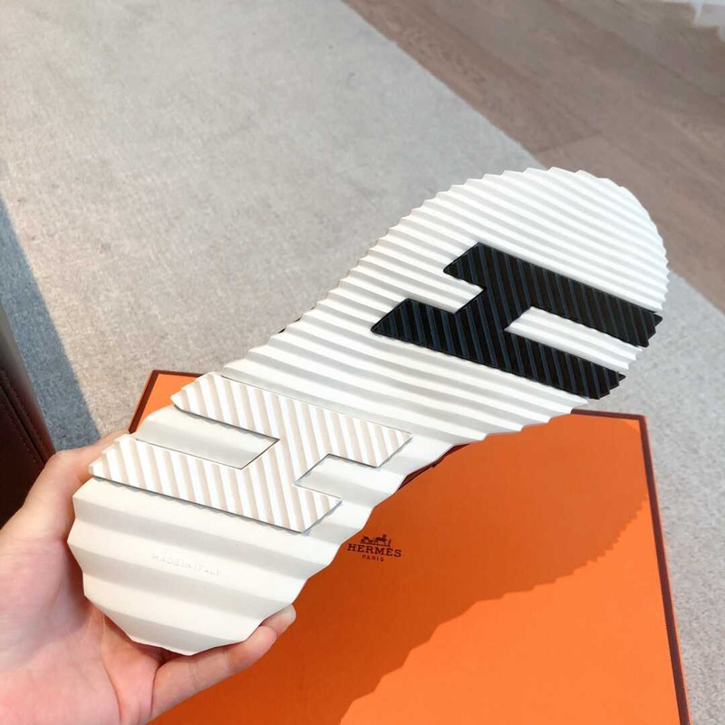 H**mes h canvas and calfskin sneaker noir