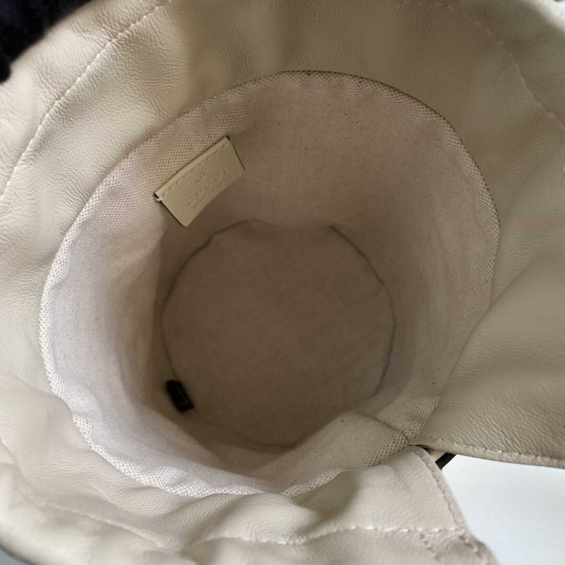 G*u*i horsebit 1955 bucket bag white