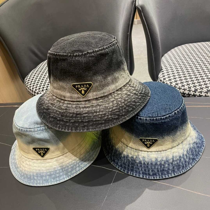 Pra*a denim bucket hat white and blue