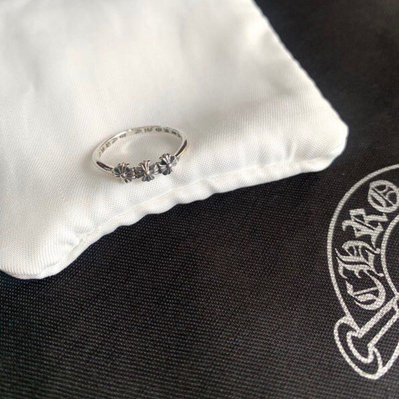 Ch*0me heart cross ring