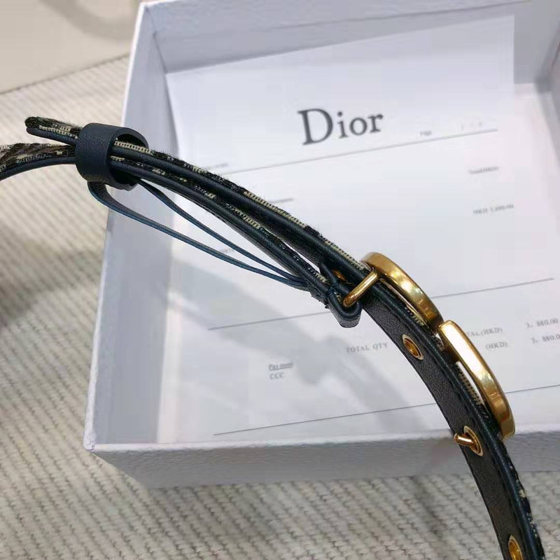 D*or saddle oblique belt