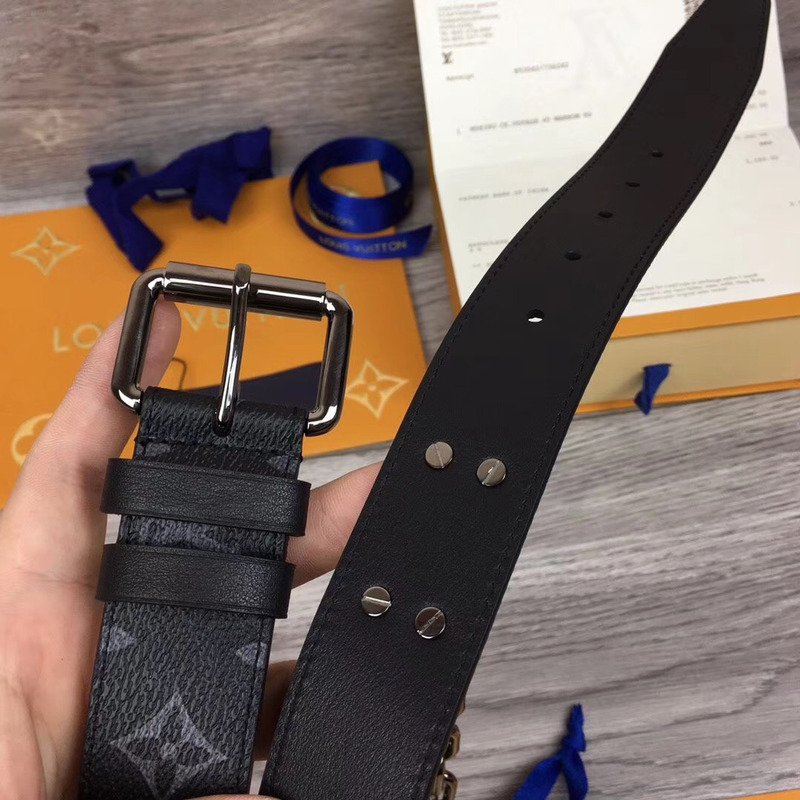 l**is V*t*n signature chain 35mm belt in black